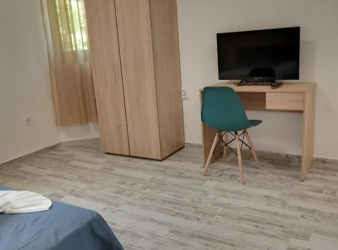 Apartment's Pita & Mare 게스트하우스 3*