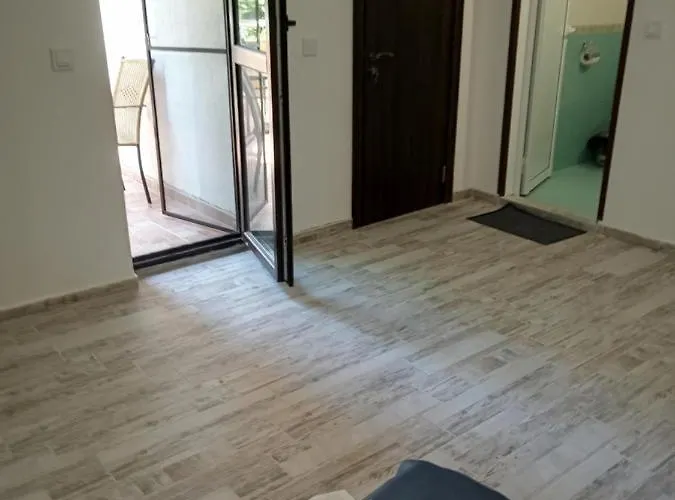 Apartment's Pita & Mare 키텐