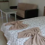 Πανσιόν Apartment's Pita & Mare
