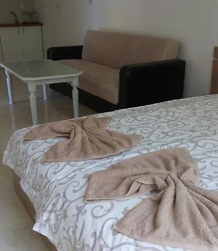 בית הארחה Apartment's Pita & Mare